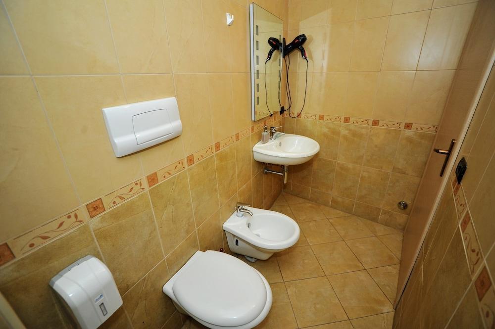 Dream Hotel Tiranë Eksteriør bilde